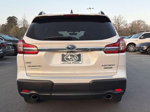 Crystal White Pearl 2021 Subaru Ascent Limited 7-Passenger