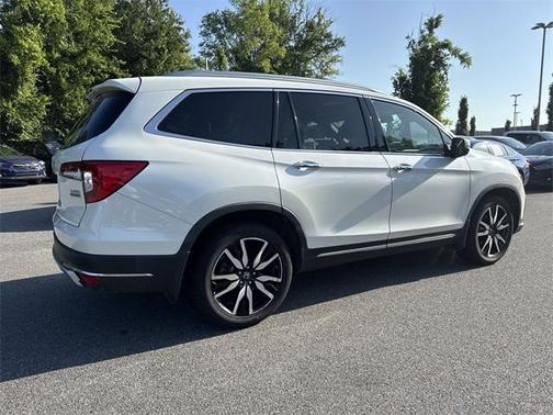 2019 Honda Pilot Touring 7-Passenger