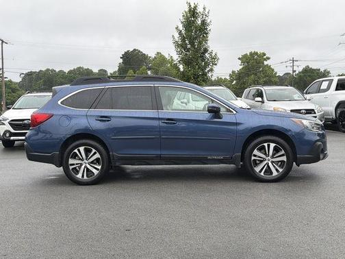 Abyss Blue Pearl 2019 Subaru Outback 3.6R Limited