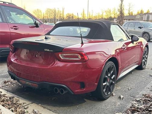 2019 FIAT 124 Spider Abarth