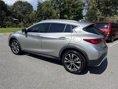 2019 INFINITI QX30 Luxe