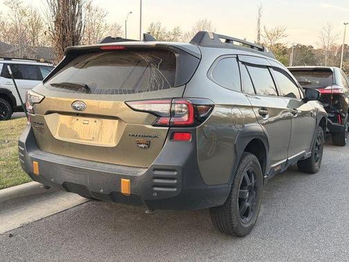 Autumn Green Metallic 2023 Subaru Outback Wilderness