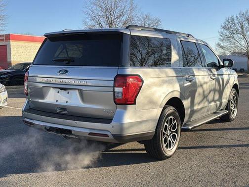 2023 Ford Expedition Max XLT