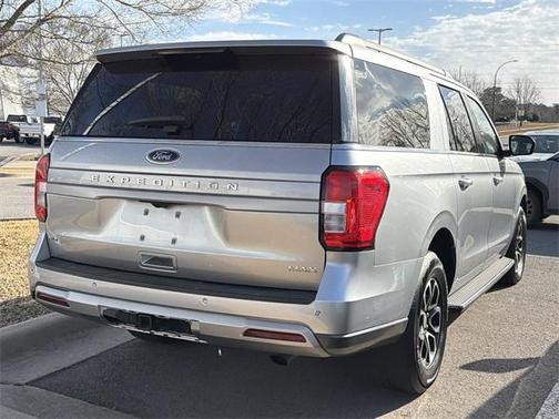 2023 Ford Expedition Max XLT