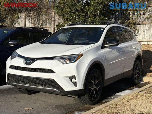 2017 Toyota RAV4 SE