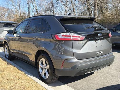 2021 Ford Edge SE