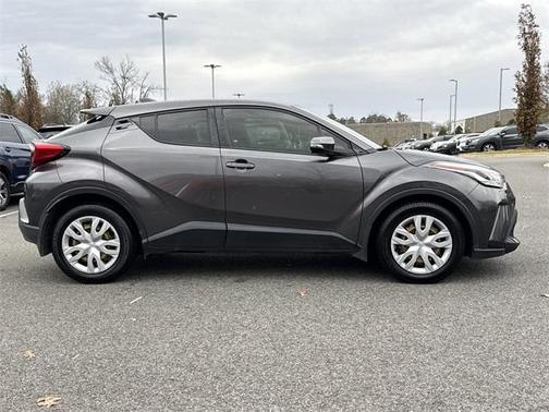 2021 Toyota C-HR LE