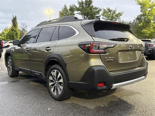 2023 Subaru Outback Touring