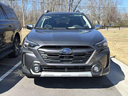 2025 Subaru Outback Touring XT