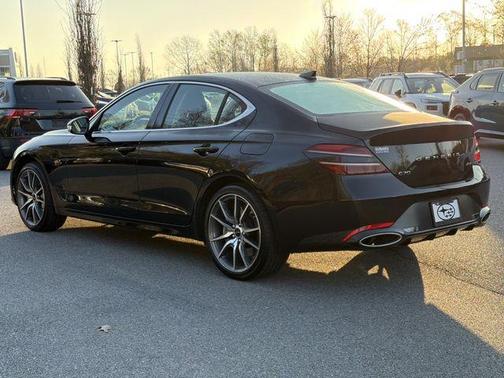 2025 Genesis G70 2.5T