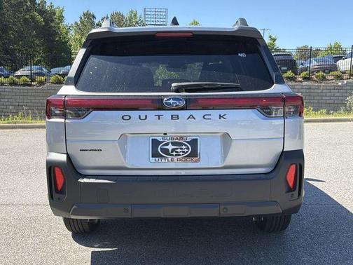 Ice Silver Metallic 2026 Subaru Outback Limited XT