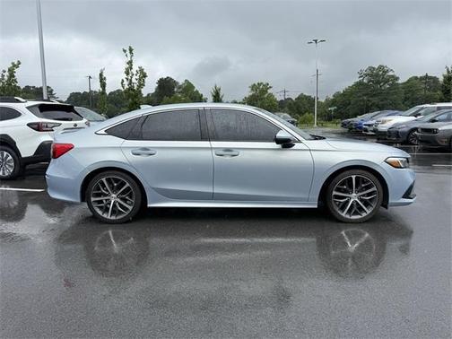 2022 Honda Civic Touring