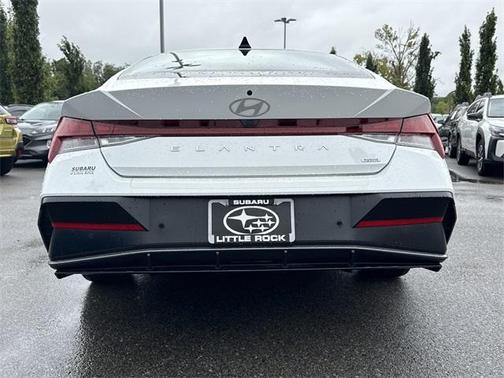 2024 Hyundai ELANTRA HEV Limited
