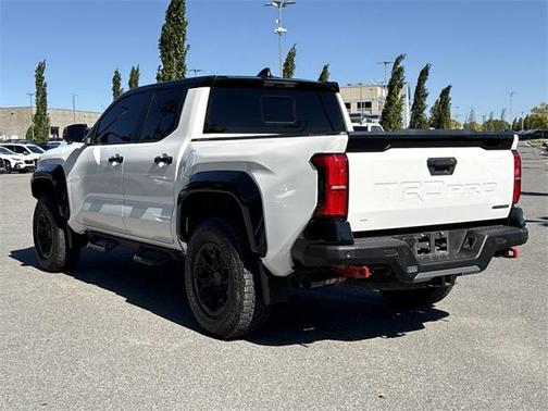 2024 Toyota Tacoma Hybrid TRD PRO