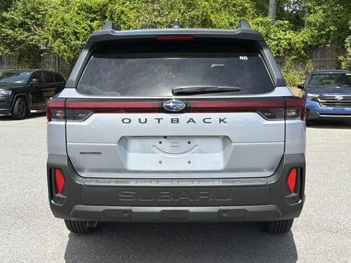 Ice Silver Metallic 2026 Subaru Outback Limited
