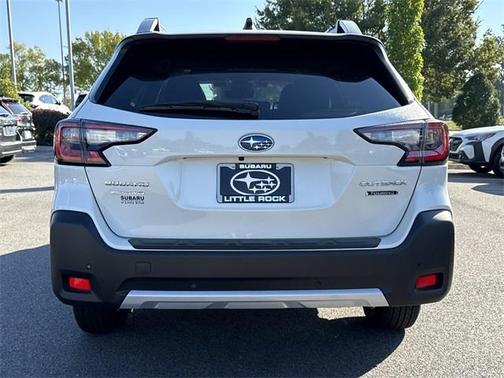 2025 Subaru Outback Touring