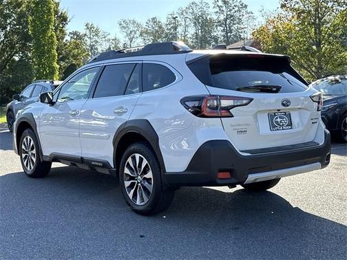 2025 Subaru Outback Touring