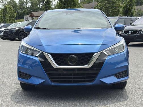 Electric Blue Metallic 2021 Nissan Versa 1.6 SV