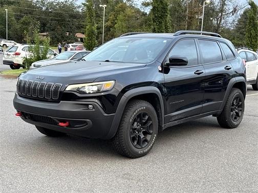 2022 Jeep Cherokee Trailhawk