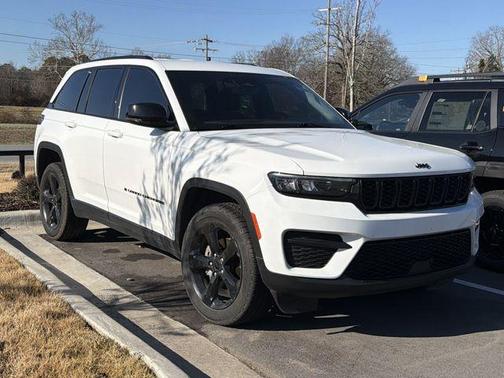 2023 Jeep Grand Cherokee Altitude