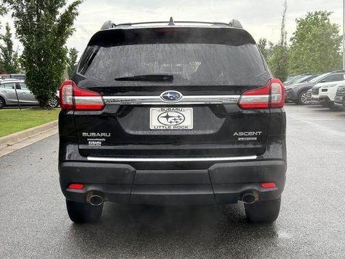 Crystal Black Silica 2022 Subaru Ascent Limited 7-Passenger