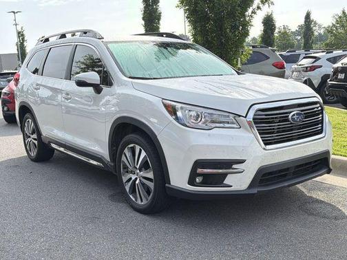 White Pearl 2022 Subaru Ascent Limited