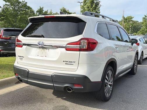 White Pearl 2022 Subaru Ascent Limited