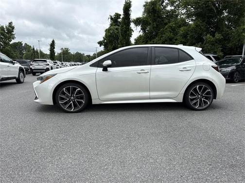 2020 Toyota Corolla Hatchback XSE