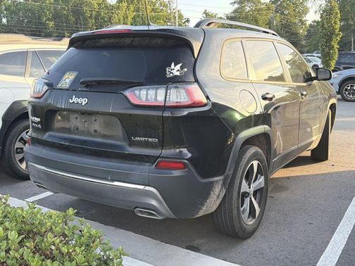 Diamond Black 2022 Jeep Cherokee Limited