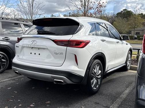 2021 INFINITI QX50 Luxe
