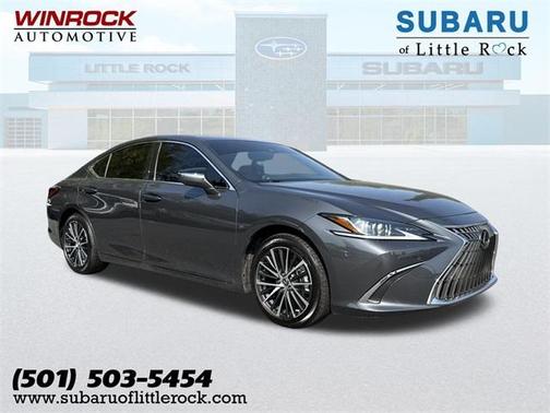 2025 Lexus ES 300h Base
