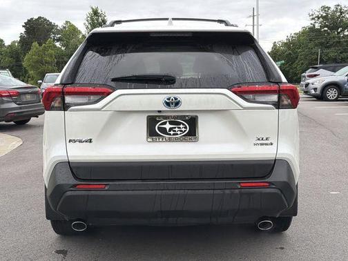 Blizzard Pearl 2021 Toyota RAV4 Hybrid XLE Premium