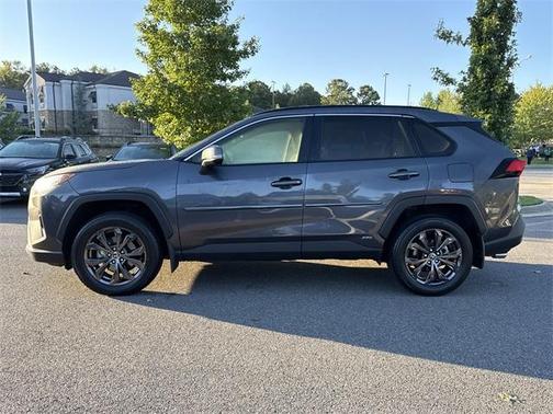 2023 Toyota RAV4 Hybrid XLE Premium