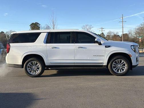 2021 GMC Yukon XL SLT