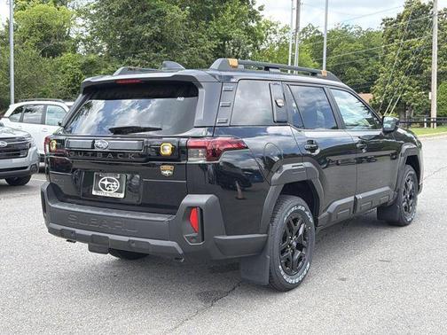Crystal Black Silica 2026 Subaru Outback Wilderness