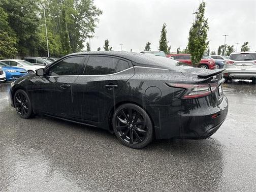 2022 Nissan Maxima SR