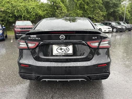 2022 Nissan Maxima SR