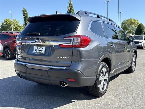 2025 Subaru Ascent Premium