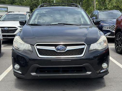 Crystal Black Silica 2017 Subaru Crosstrek 2.0i Premium