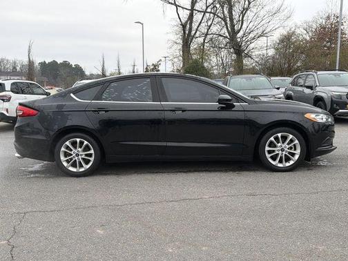2018 Ford Fusion Hybrid SE