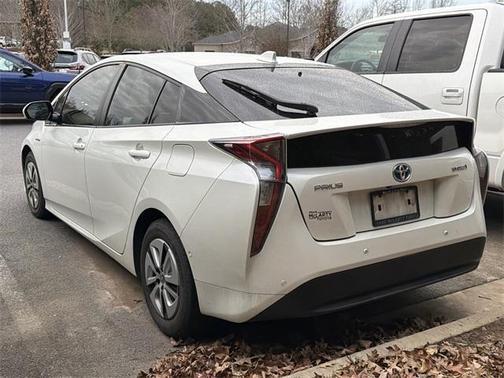 2017 Toyota Prius Four