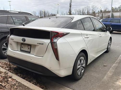 2017 Toyota Prius Four