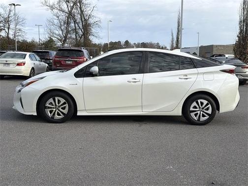 2017 Toyota Prius Four