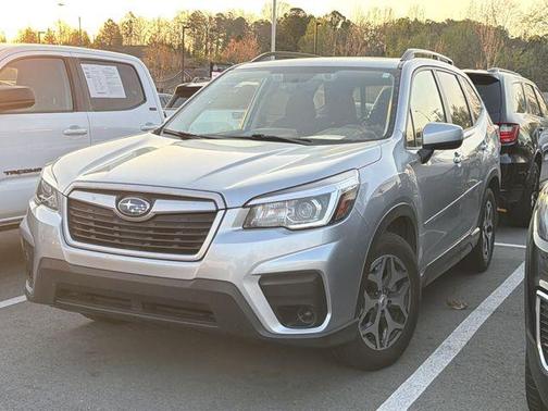 Ice Silver Metallic 2020 Subaru Forester Premium