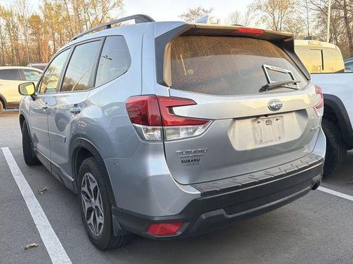 Ice Silver Metallic 2020 Subaru Forester Premium