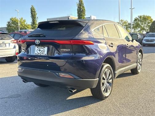 2022 Toyota Venza LE