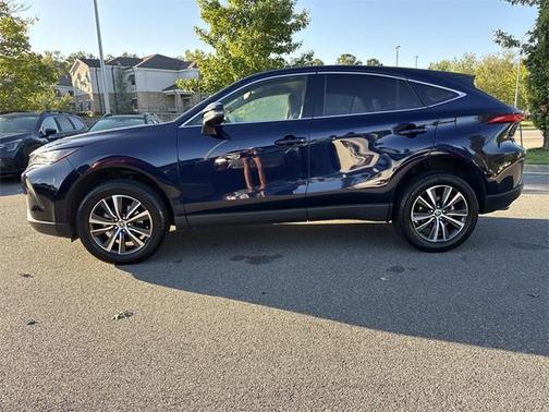 2022 Toyota Venza LE