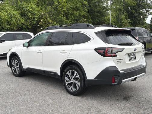 Crystal White Pearl 2020 Subaru Outback Limited