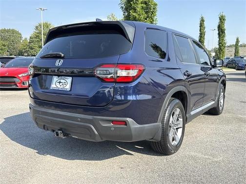 2023 Honda Pilot EX-L 8-Passenger