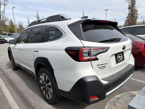 2025 Subaru Outback Touring XT